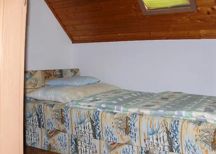 Familia Nyaralo 87 펜션 발라톤페니베스